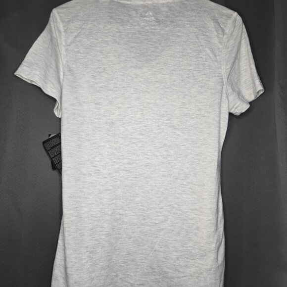 Reebok Women's Gray UFC V-Neck Top Small NWT - Picture 8 of 13